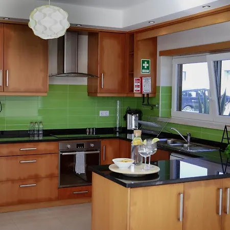 Wellnesshouse לינה וארוחת בוקר אנטוגויה דה באלייה