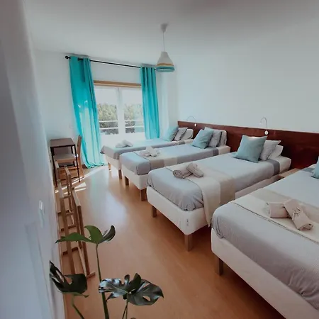 Alojamento de Acomodação e Pequeno-almoço Wellnesshouse Atouguia Da Baleia